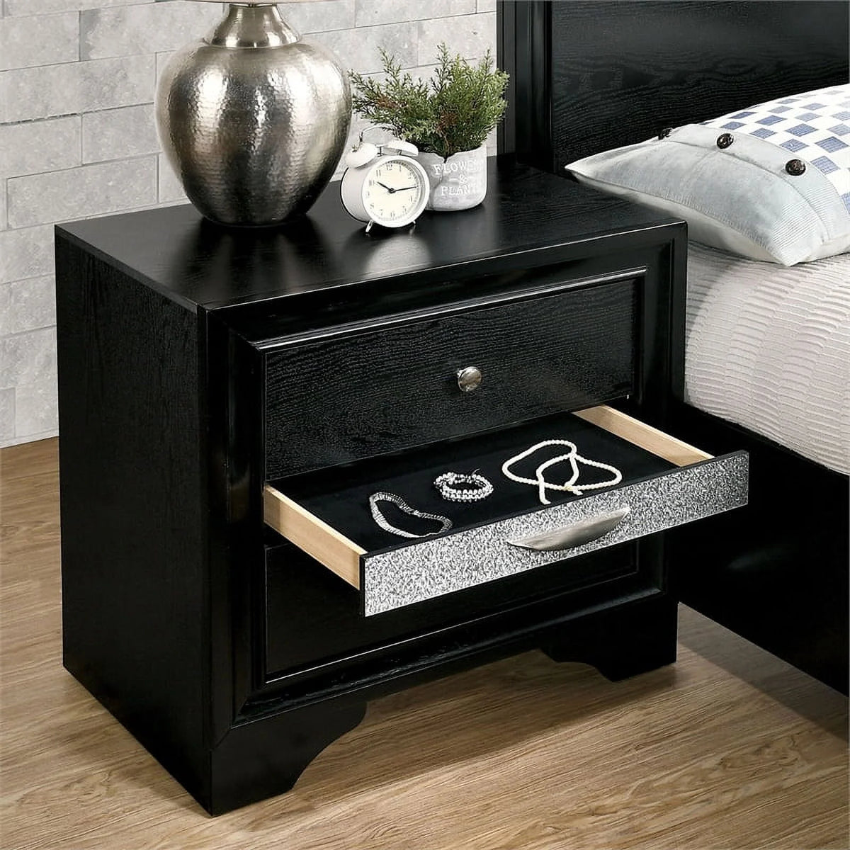 Black 3-Piece King Bedroom Set V739524