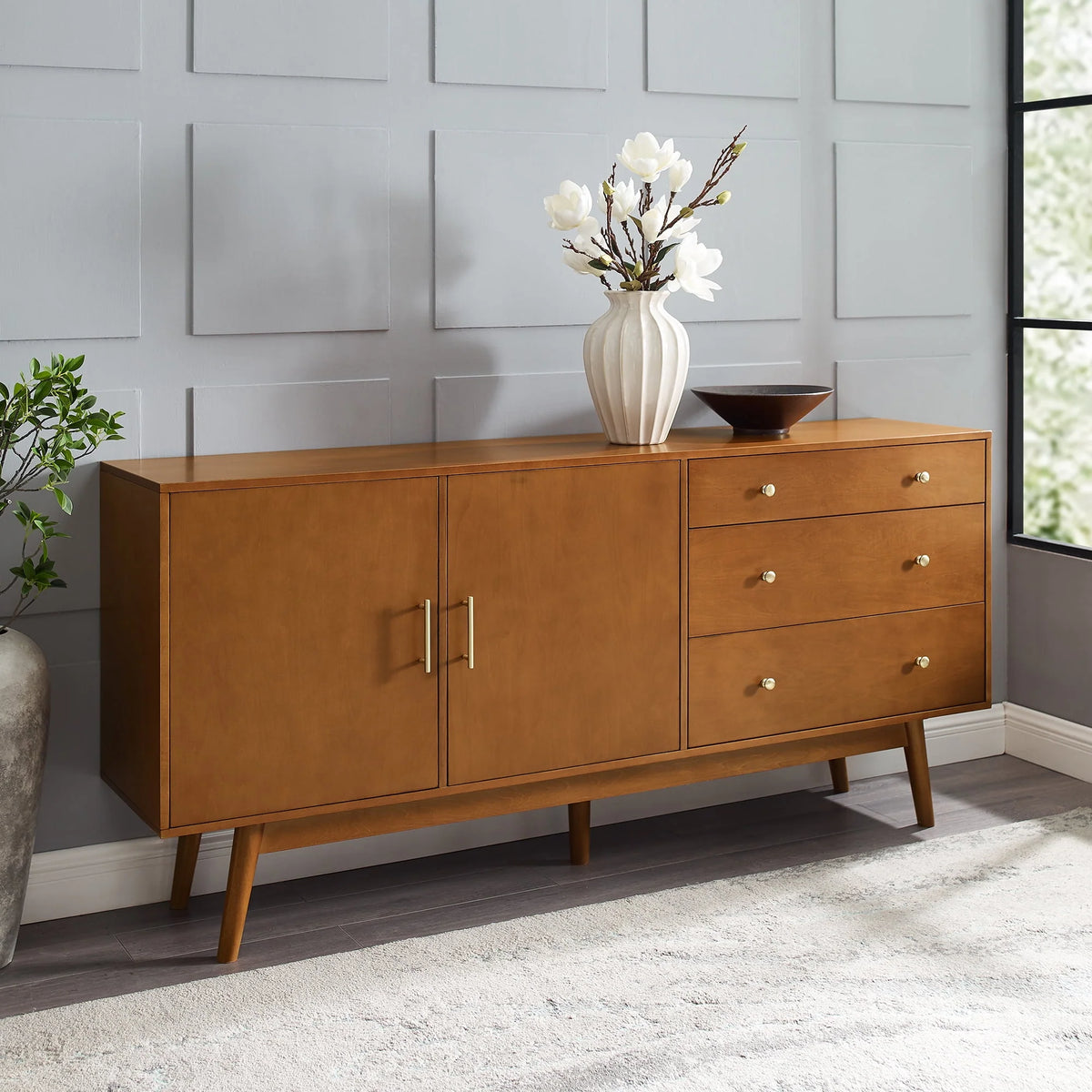 Mid Century 3-Drawer and 2-Door Sideboard K626771