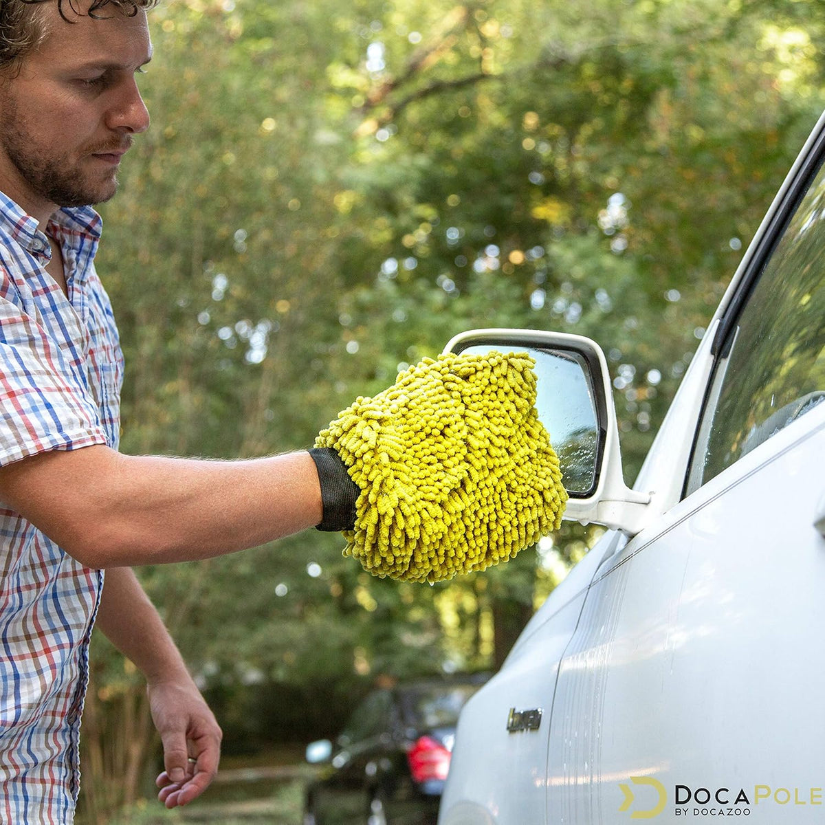 Car Cleaning Kit with Soft Car Wash Brush, Squeegee, Mitt, Microfiber Cleaning Head & Extension Pole H96951