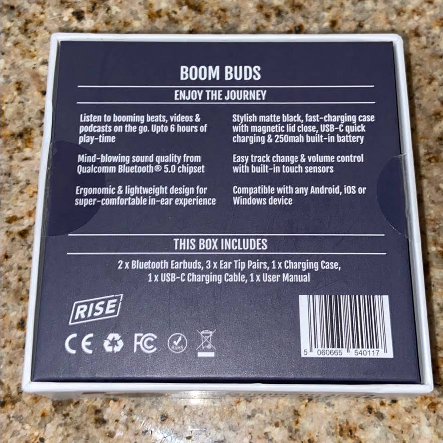 Black Boom Buds M84232