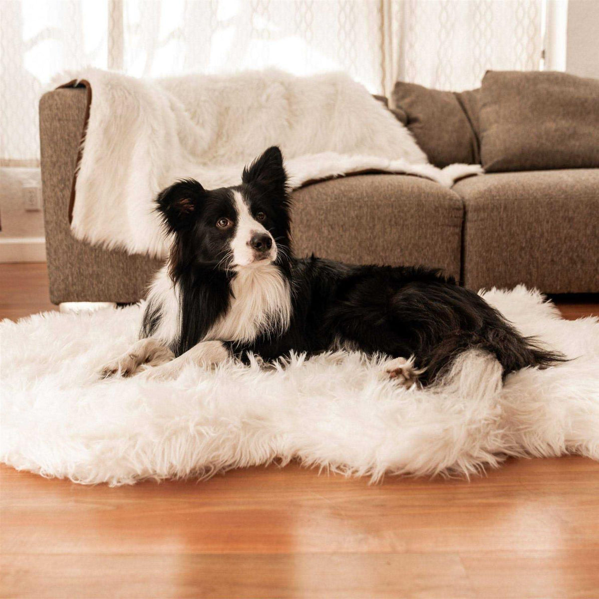 Faux Fur Orthopedic Dog Bed T284795