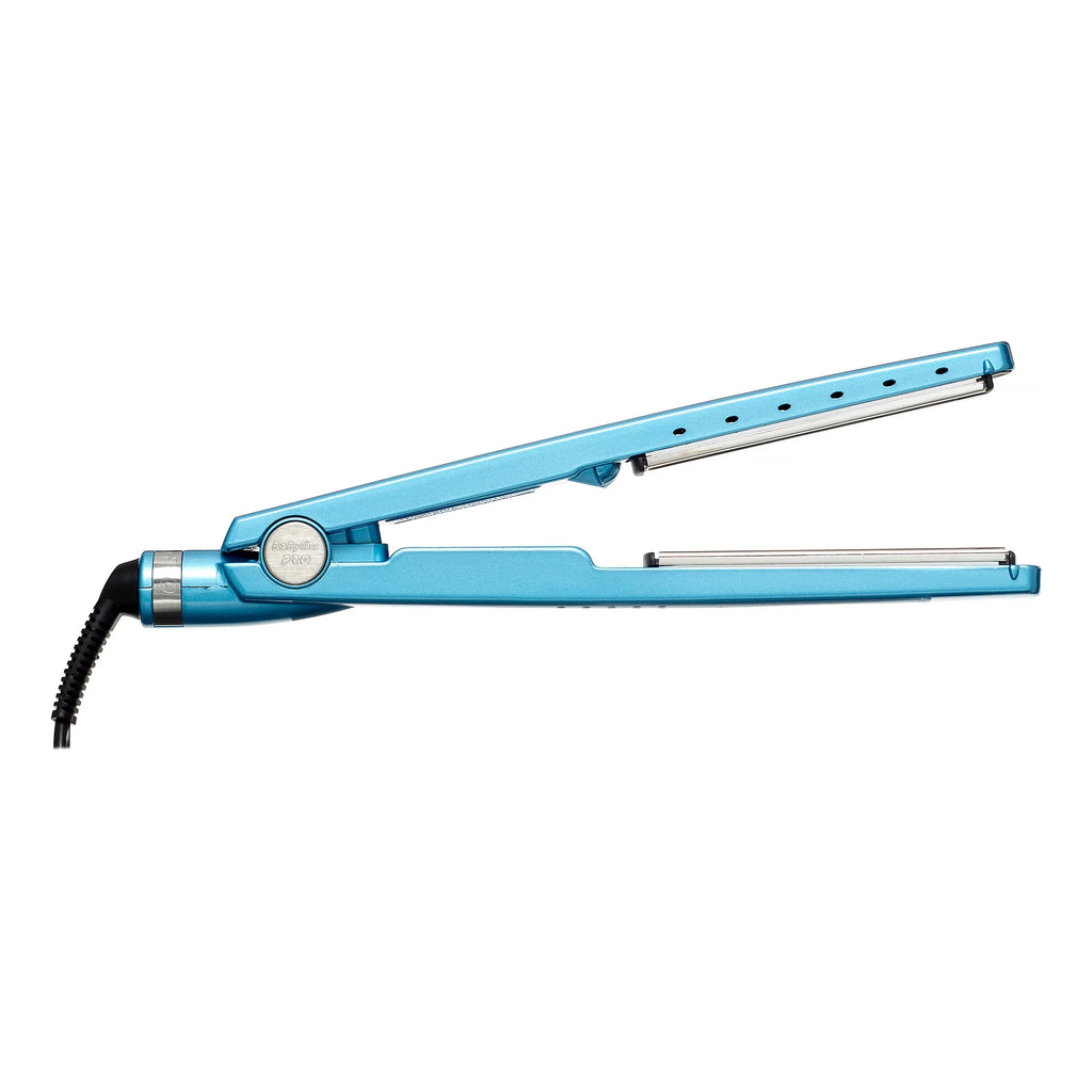 Nano Titanium 1.25 Flat Iron O2918