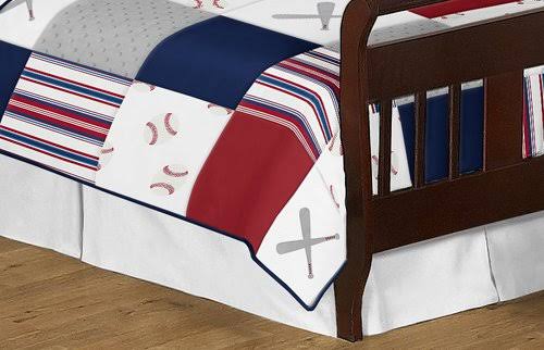 Red/White 5-Piece Toddler Bedding Set O77560