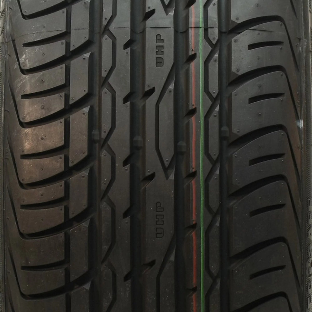 225/55R19 99H Passenger Tire Q642408