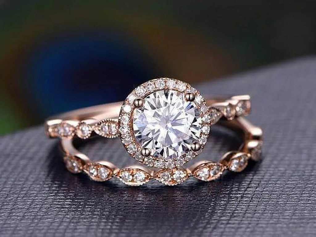 18K Rose Gold Plated Halo Moissanite Wedding Ring Set V2830