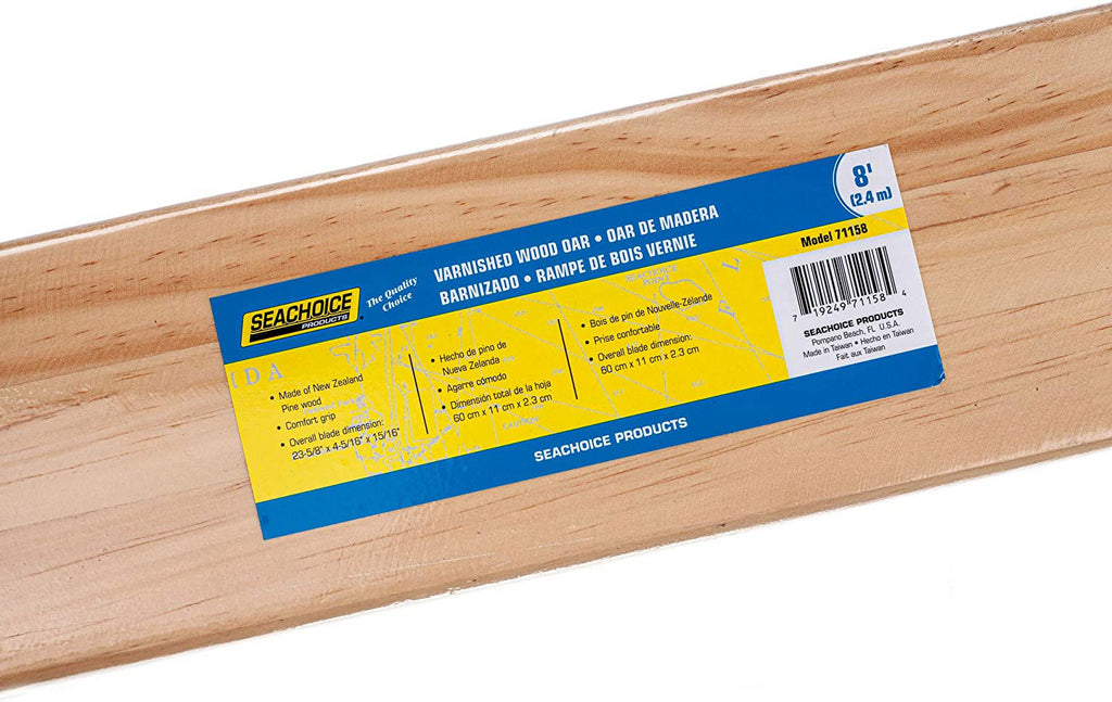 Varnished Oar With Comfort Grip, 8' A577